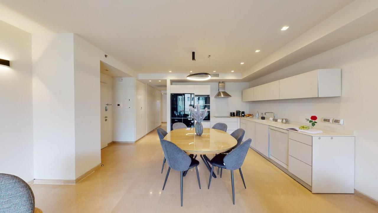 Rental Israel-Mamila Residences 16 Йерусалим Екстериор снимка